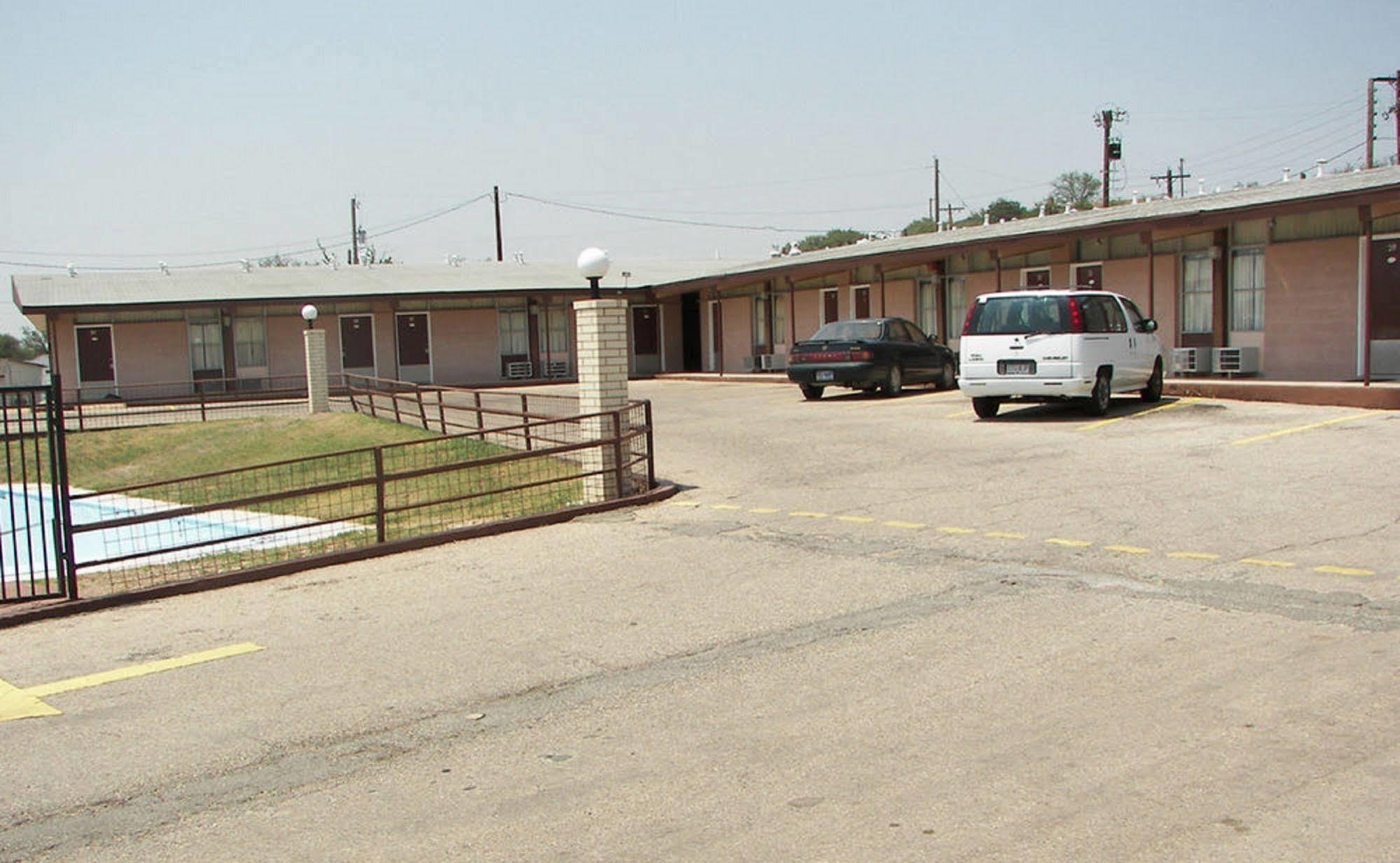 Holiday Host Motel Sonora Kültér fotó